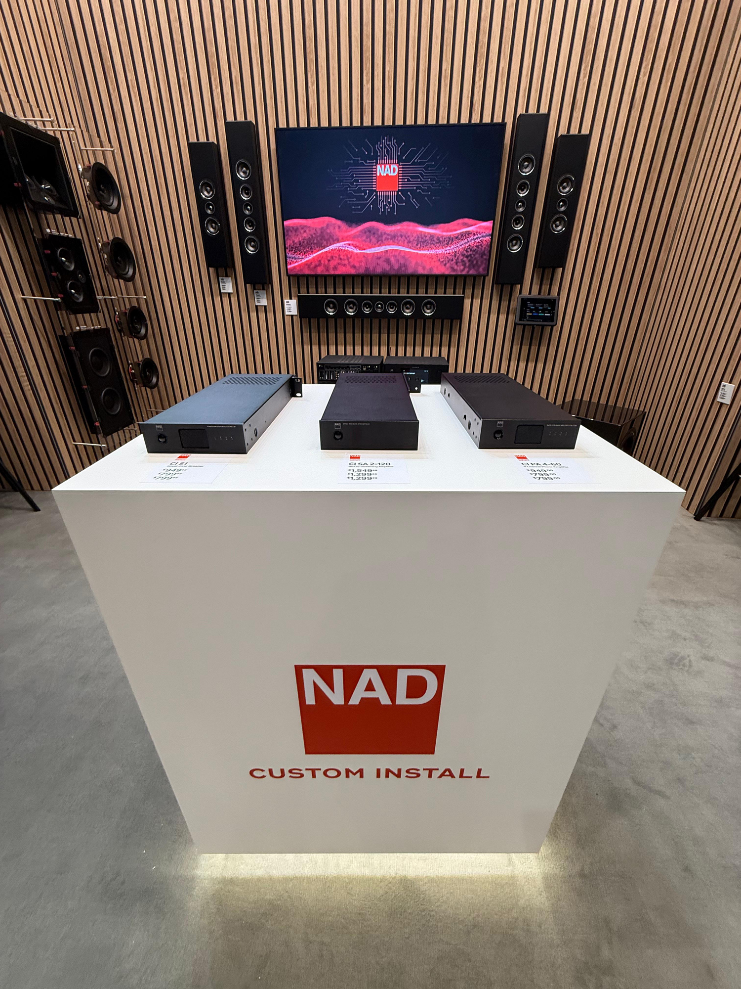 NAD, BLUESOUND y PSB en el ISE 2025